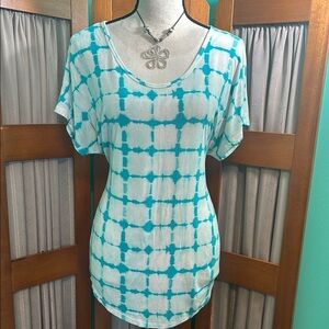 Lands' End Turquoise and White Dolman Sleeve Relaxed Tee